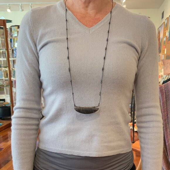 Terri Logan new necklace, signed - Picture 2 of 5